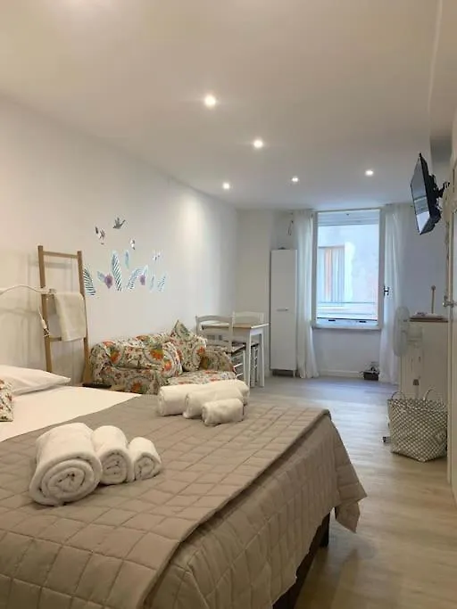 Cavour 80 location